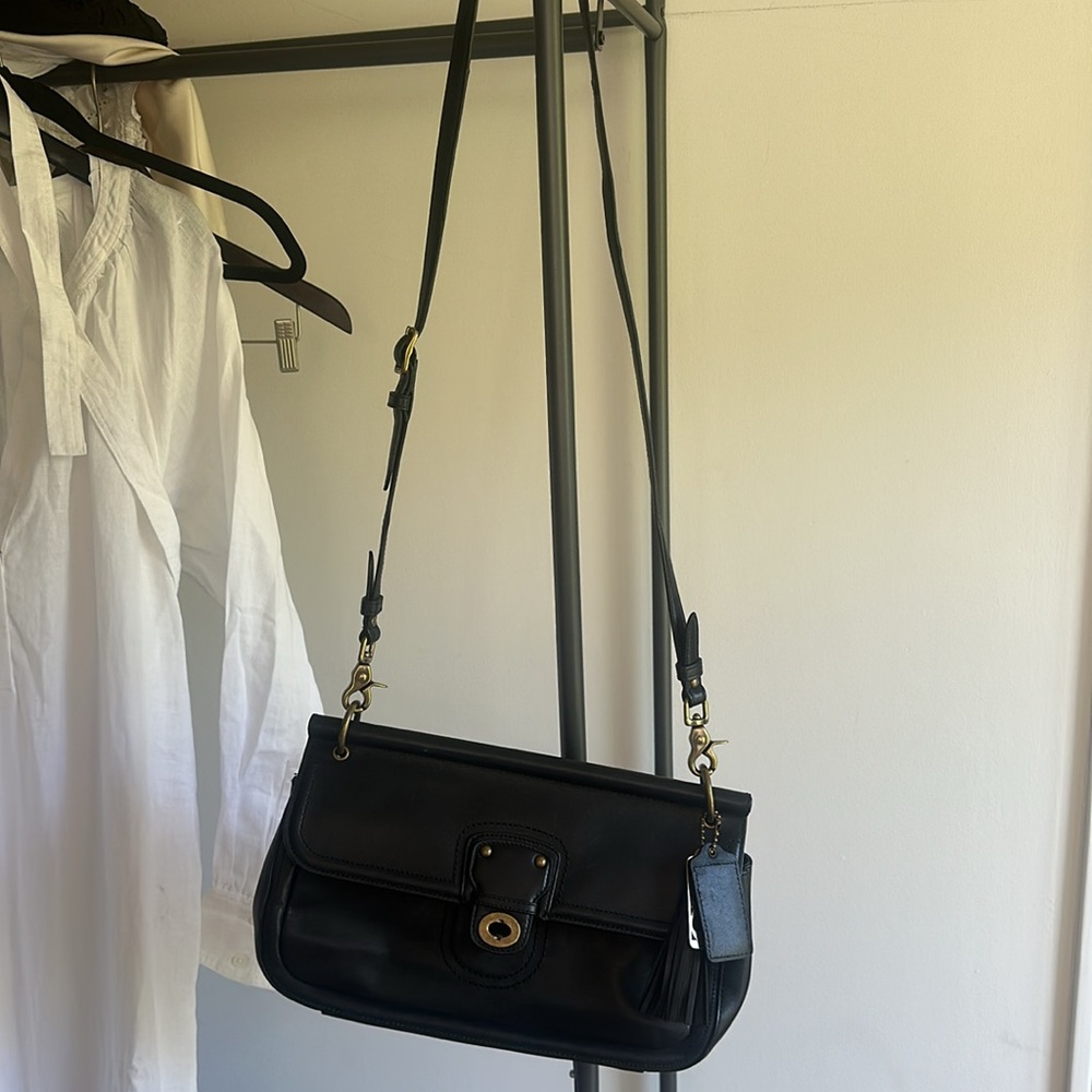 Coach Legacy Turnlock East West Flap Bag Black Leather 22062 Crossbody Tassel - Picture 12 of 15